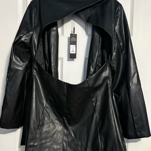 Sale! Fashion Nova Sleek Black Leather Blazer SOLD OUT!!! - Picture 8 of 10